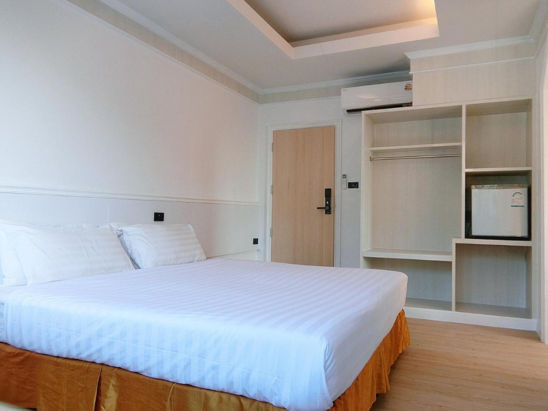 Sira Boutique Residence - Newly Renovated Patong ภายนอก รูปภาพ