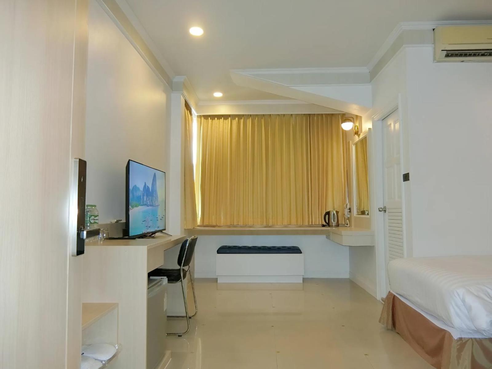 Sira Boutique Residence - Newly Renovated Patong ภายนอก รูปภาพ
