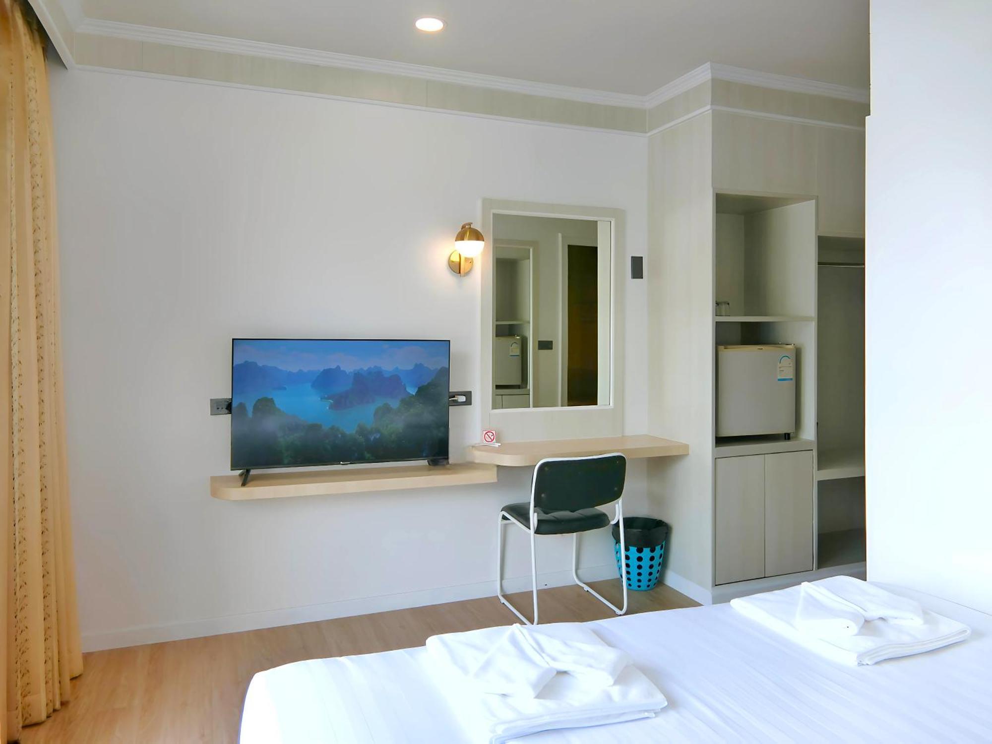 Sira Boutique Residence - Newly Renovated Patong ภายนอก รูปภาพ