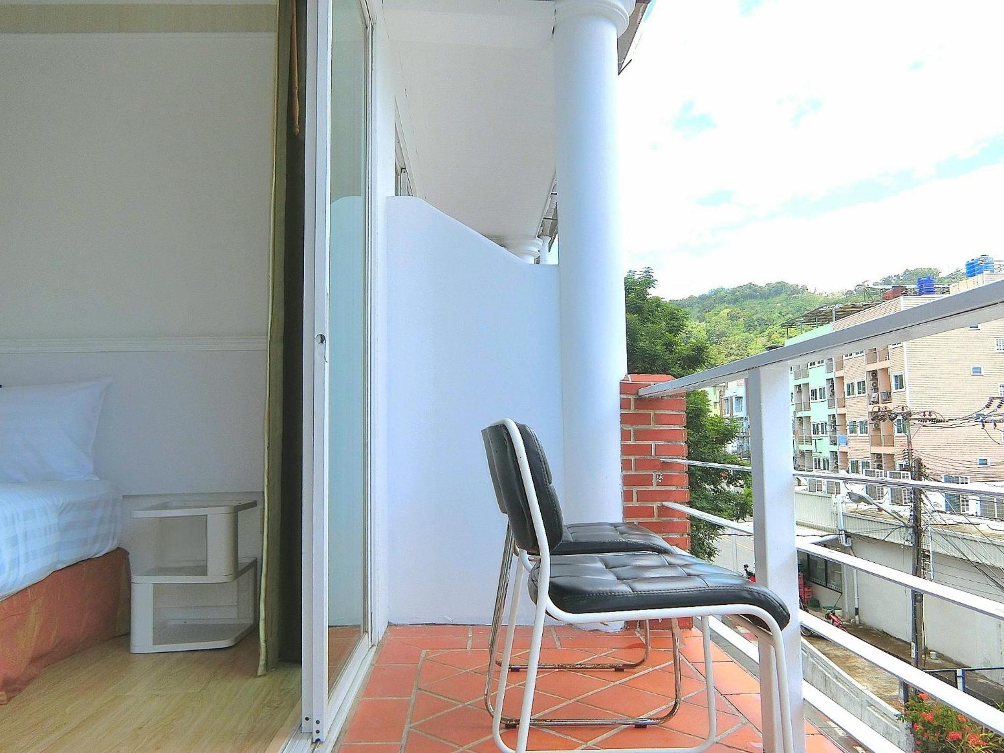 Sira Boutique Residence - Newly Renovated Patong ภายนอก รูปภาพ