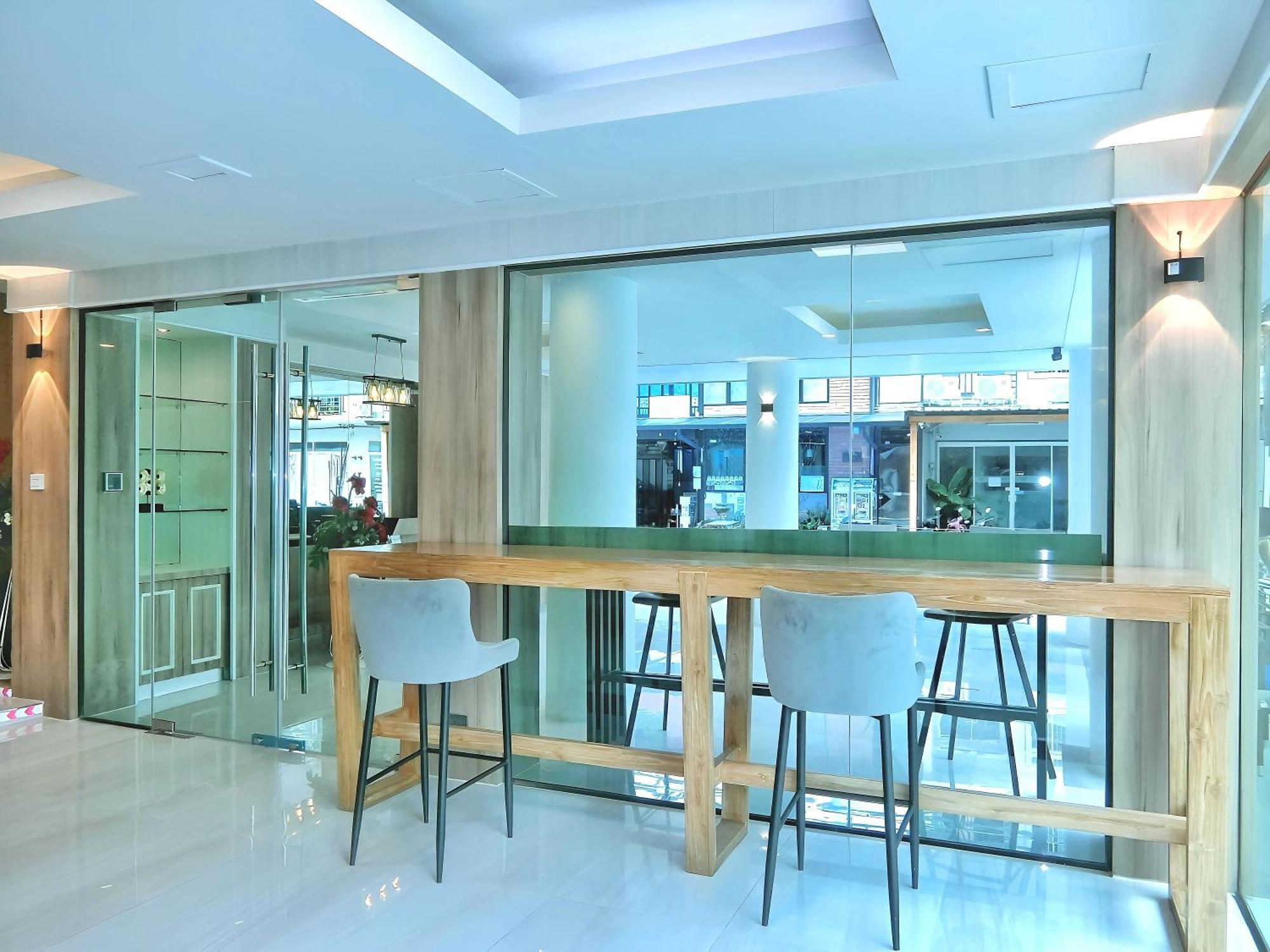 Sira Boutique Residence - Newly Renovated Patong ภายนอก รูปภาพ