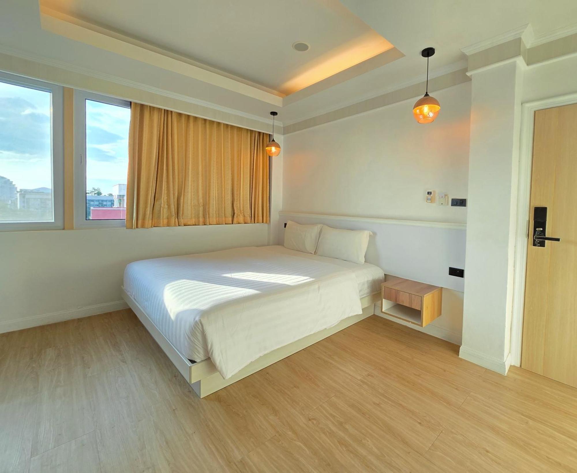 Sira Boutique Residence - Newly Renovated Patong ภายนอก รูปภาพ