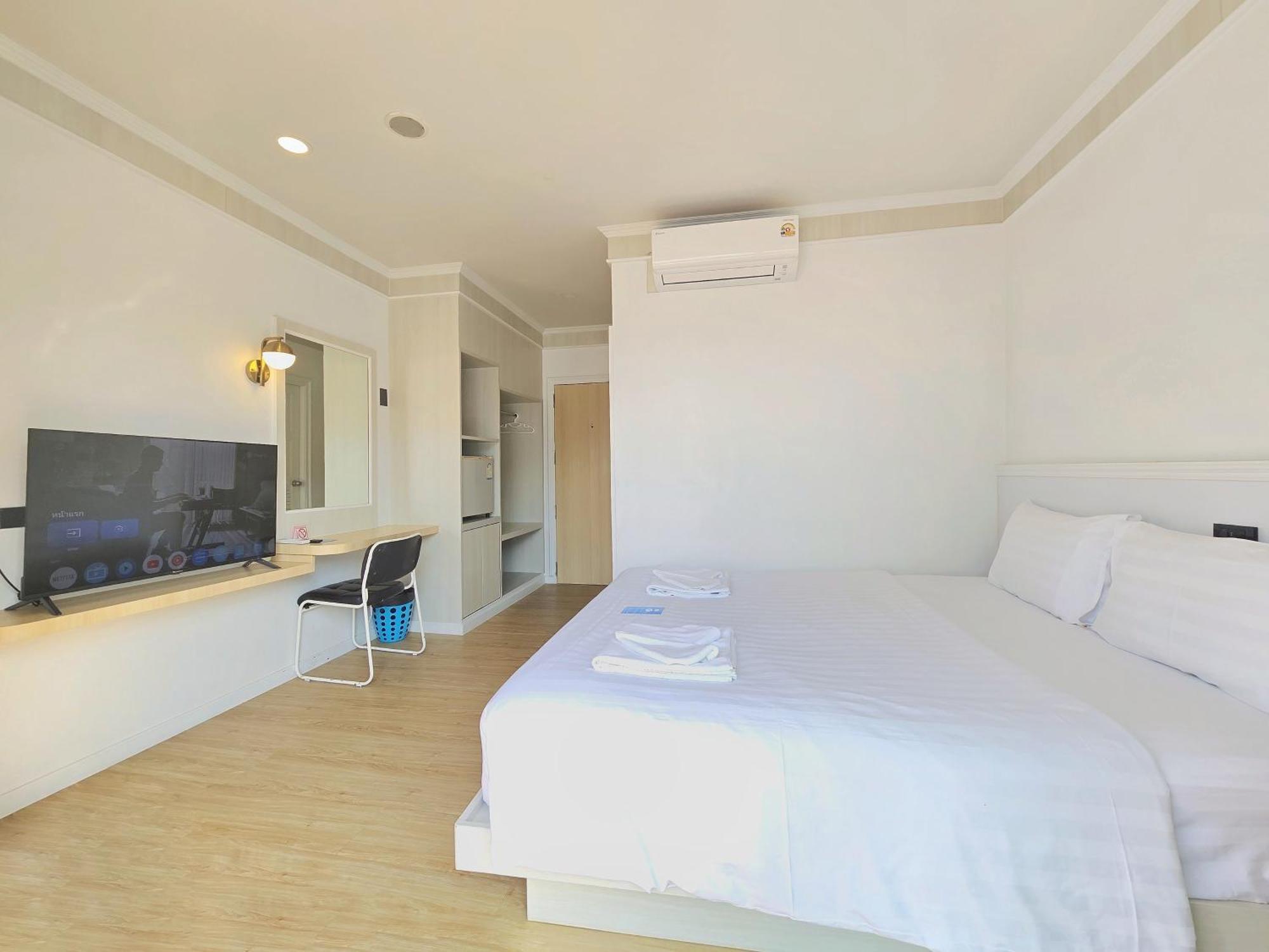 Sira Boutique Residence - Newly Renovated Patong ภายนอก รูปภาพ